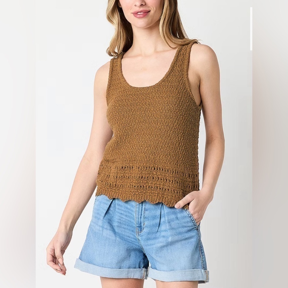 Womens Scoop Neck Sleeveless Pullover Sweater